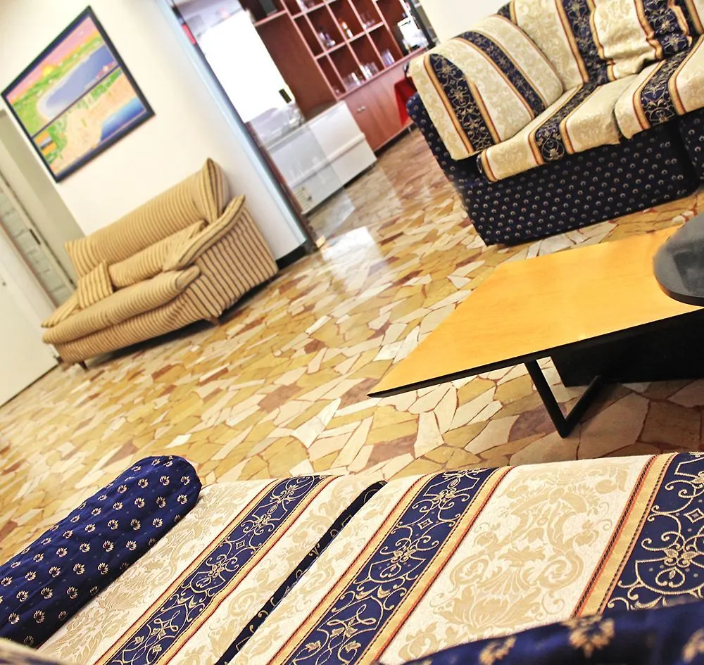 Hotel New Primula ريميني 3*,  إيطاليا